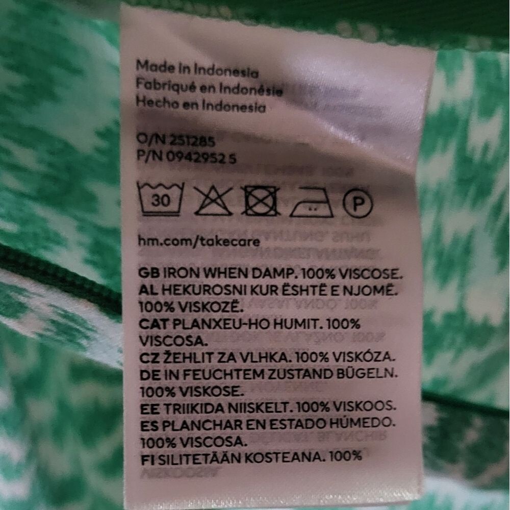H&M Women's NWT Green Printed High Slit Midi High Waisted Skirt Size 14 - Picture 6 of 12